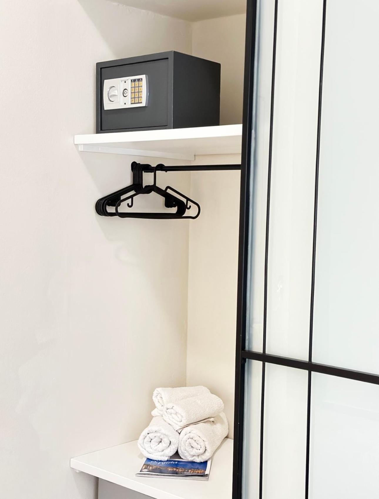 Oiko Mini Suites Ermupoli Zewnętrze zdjęcie
